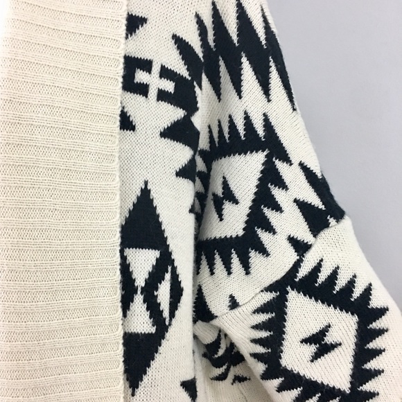 Beige Aztec Kimono Shawl Collar Open Cardigan L - Picture 4 of 7